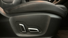 MG Hs 1.5 T-GDI PHEV Excite 5dr Auto Hatchback